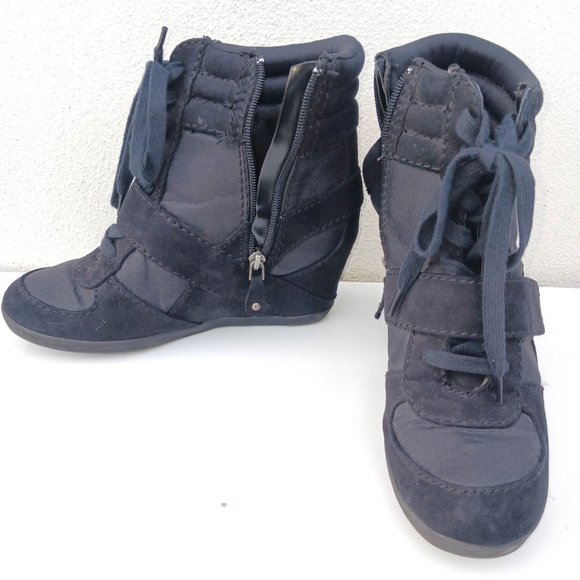 Simply Vera Vera Wang Size 9 Black Boots - Picture 2 of 15